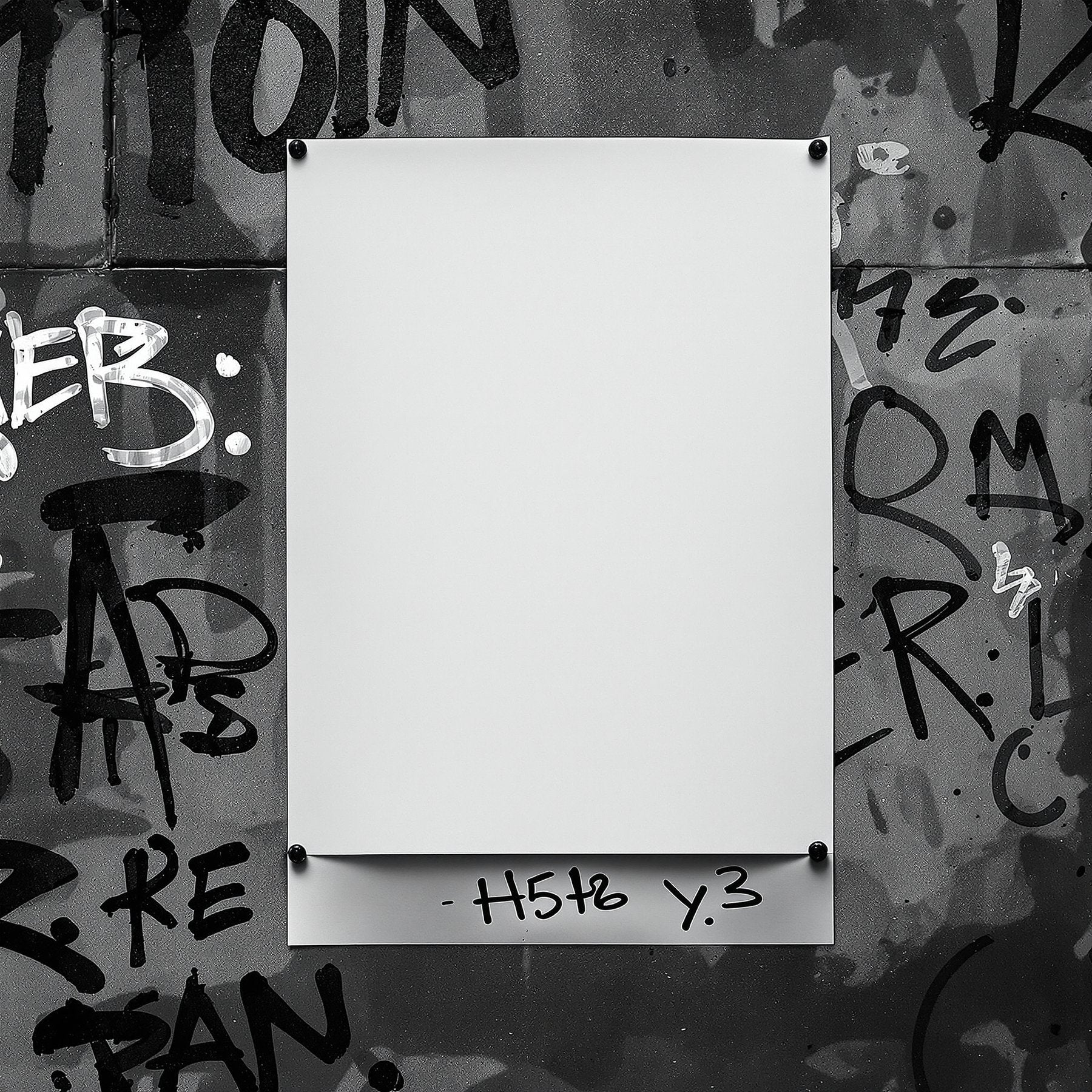 Grunge Frame Mockup | Blank Template #043 | Empty Frame Mockup Template | JPG Digital Download | Commercial Licence | bulkmockup Shop