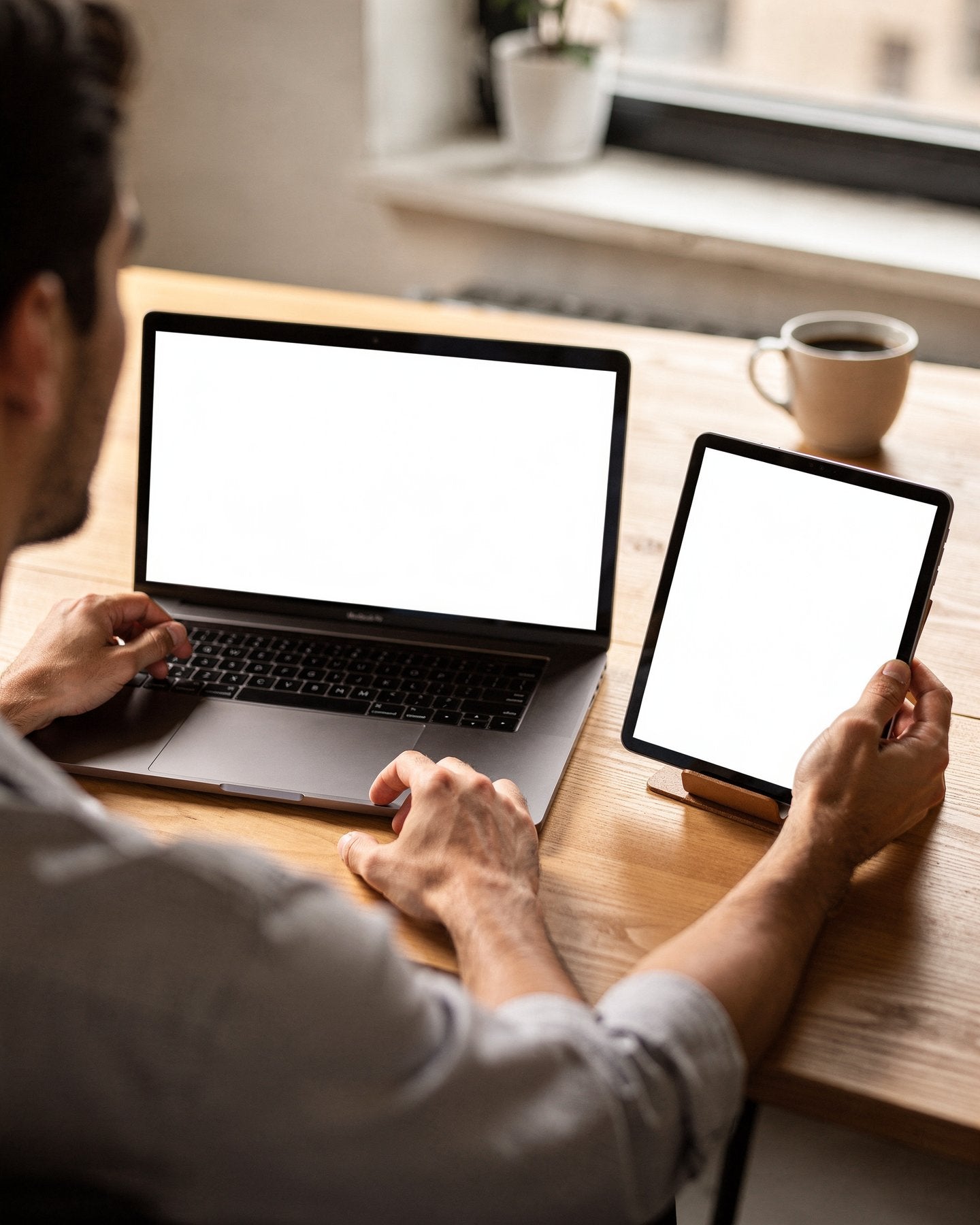 Multi-Device, No P Tablet Laptop Desk Wood | Device Screen PNG | bulkmockup Template | For Portfolio & Showcase | MockupBulk